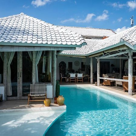 Cocowhite Villa เซมินยัค ภายนอก รูปภาพ