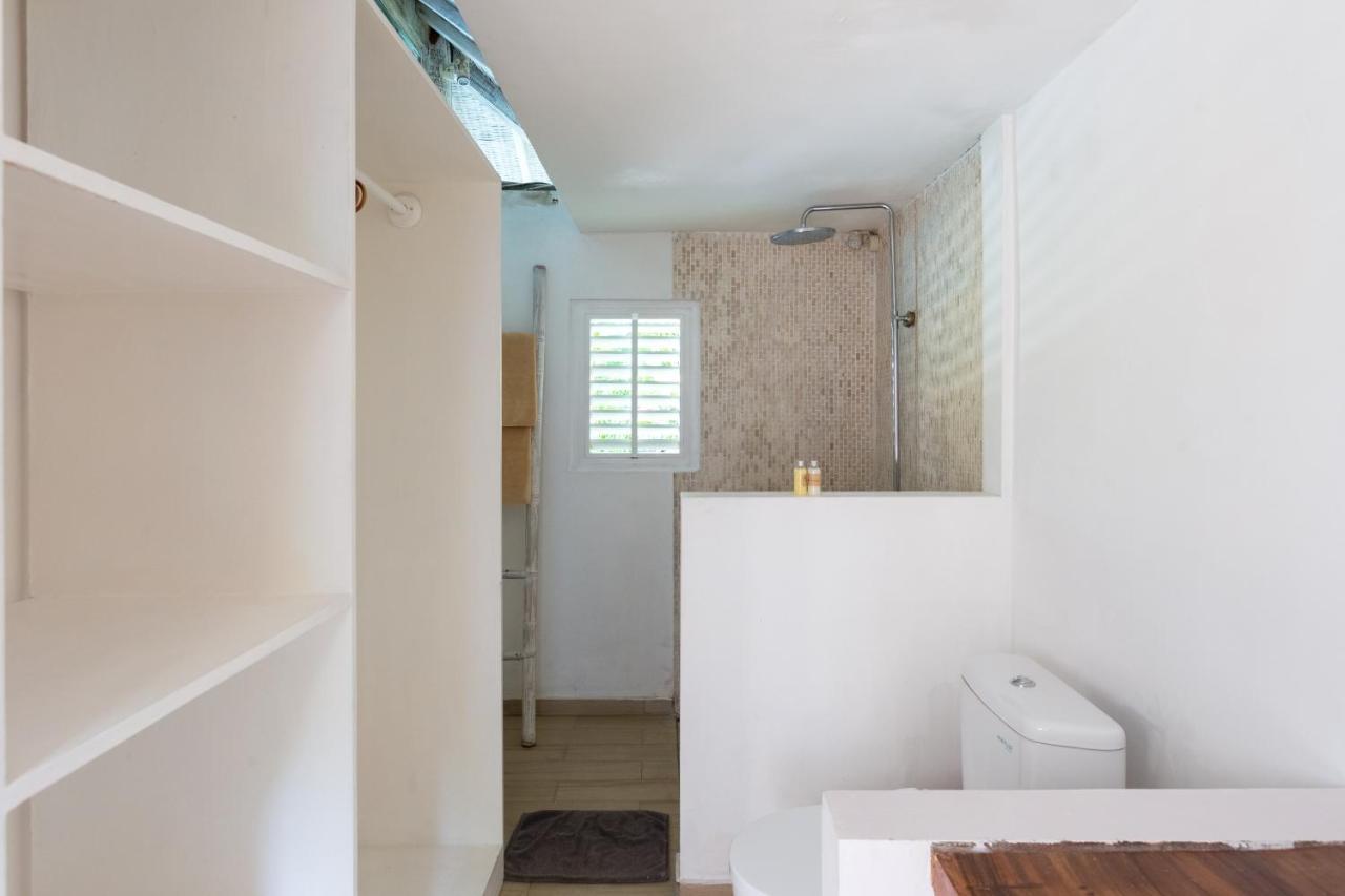 Cocowhite Villa เซมินยัค ภายนอก รูปภาพ