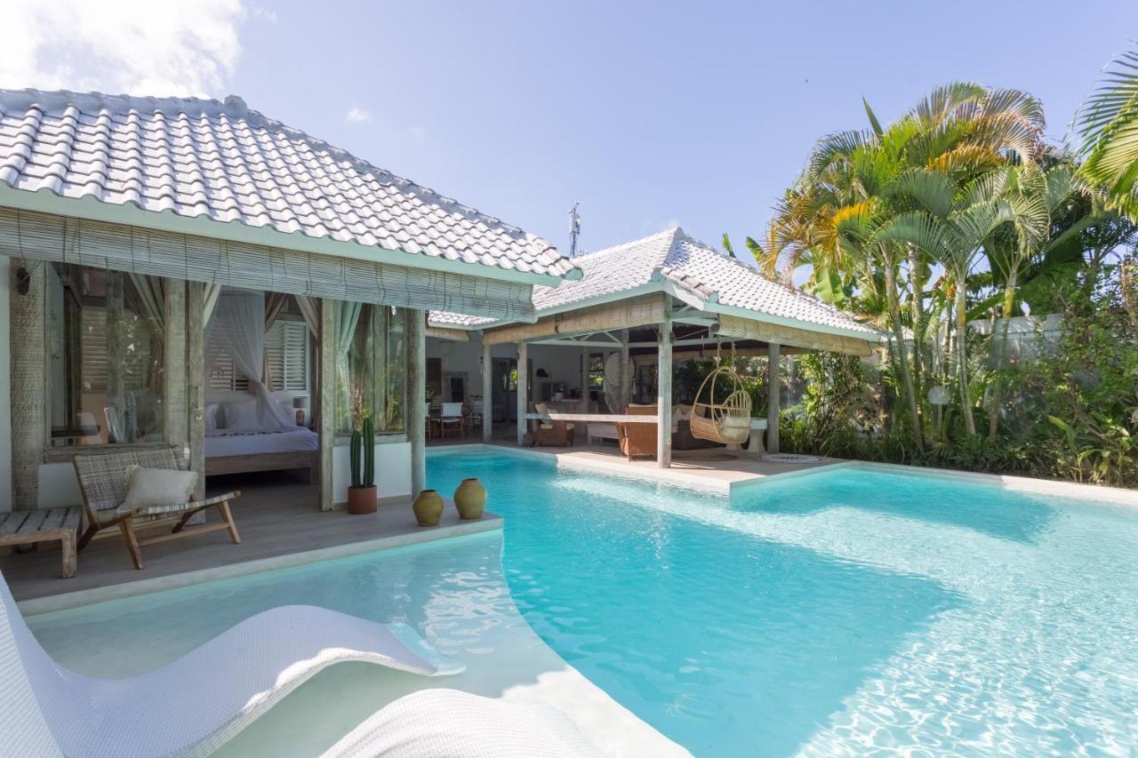 Cocowhite Villa เซมินยัค ภายนอก รูปภาพ